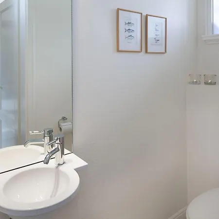 Holiday home Ferryview List